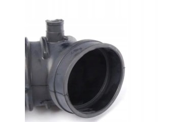 AIR HOSE AUDI A4 1 8 T 01 09 SEAT EXEO VAG 06B133356AH Car type passenger cars