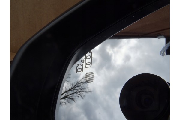 PEUGEOT 3008 II 5008 II MIRROR LEFT 17 CHROME Part manufacturer Peugeot OE