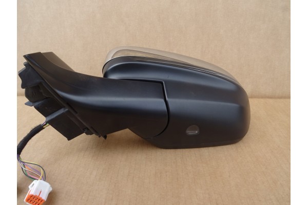 PEUGEOT 3008 II 5008 II MIRROR LEFT 17 CHROME Car type passenger cars