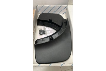7P0075101 SPLASHERS TOUAREG 2010 2018 rear