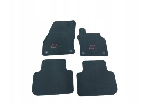 SET OF VELOUR RUGS FRONT AND BACK AUDI RSQ3 VERSION U K ENGLISH