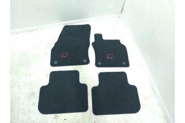 SET OF VELOUR RUGS FRONT AND BACK AUDI RSQ3 VERSION U K ENGLISH Catalog number of the part 83C863691B