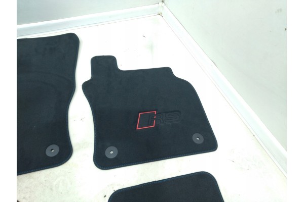 SET OF VELOUR RUGS FRONT AND BACK AUDI RSQ3 VERSION U K ENGLISH Quality of parts according to GVO O original with manufacturer s