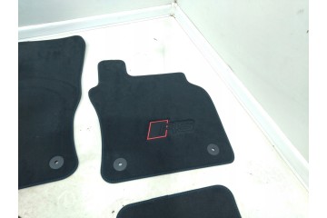 SET OF VELOUR RUGS FRONT AND BACK AUDI RSQ3 VERSION U K ENGLISH Quality of parts according to GVO O original with manufacturer s