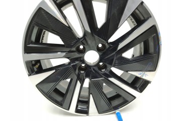 Llanta Peugeot 2008 II R18 4x108 ET35 Nueva 9828186880