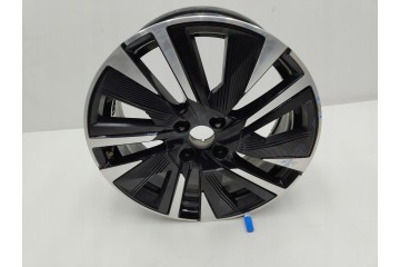 Llanta Peugeot 2008 II R18 4x108 ET35 Nueva 9828186880
