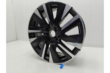 Llanta Peugeot 2008 II R18 4x108 ET35 Nueva 9828186880