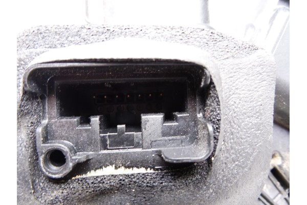 6R4839016A  CERRADURA PUERTA TRASERA DERECHA VOLKSWAGEN POLO V (6C1) Comfortline 2014 6R4839016A 211425 VOLKSWAGEN - 1