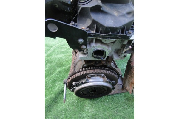 Dacia Sandero II 2 1 2 engine D4F D4FF F732 D4FF732 Part manufacturer Dacia OE