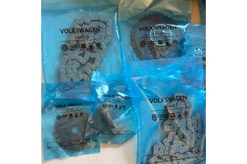 Originalni sada rozvodoveho retezu VW Audi Skoda 059109229 2 7 3 0 TDI Quality of parts according to GVO Q original with factory
