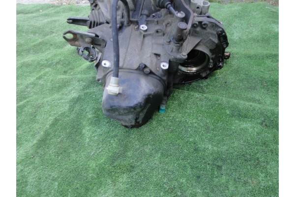 Dacia Sandero II 2 1 2 gearbox JH3090 Part manufacturer Dacia OE