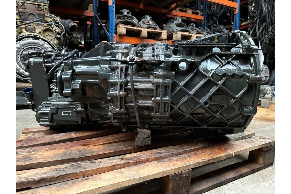 Gearbox Automatic Retarder ZF 12AS2331TD Iveco DAF MAN Renault Catalog number of the part Skrzynia Biegow Automat Retarder ZF 12