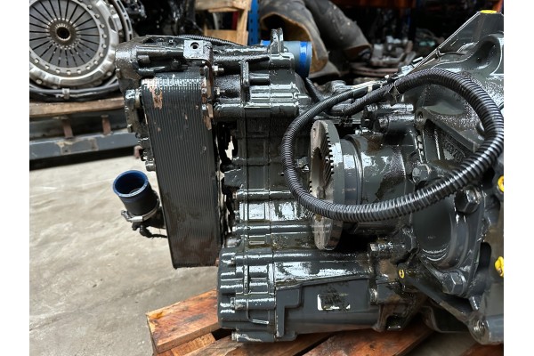 Caja de Cambios Automática con Retardador ZF 12AS2331TD para Iveco DA