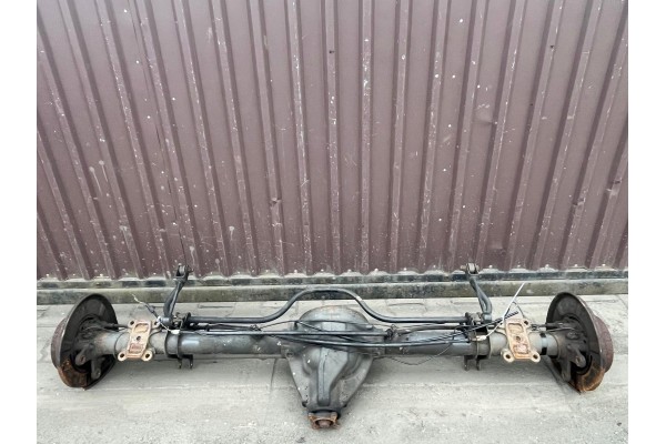 MERCEDES VITO W447 2 2 CDI DIFFERENTIAL REAR BRIDGE 51 13 9063500900