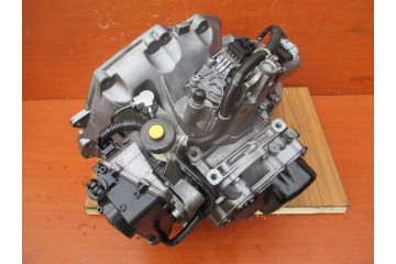 OPEL MERIVA ASTRA H TRANSMISSION AUTOMATIC EASYTRONIC driver separately Catalog number of the part ZAFIRA B CORSA C D AUTOMAT AU