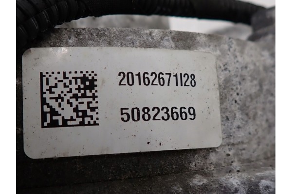 Puente diferencial trasero Skoda Octavia IV 2.0d 5WA907554M