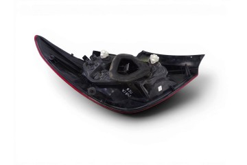 PILOTO TRASERO DERECHO OPEL CORSA D