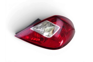 PILOTO TRASERO DERECHO OPEL CORSA D