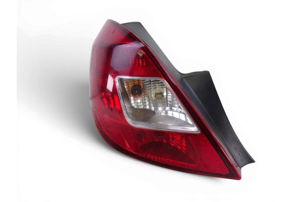 PILOTO TRASERO IZQUIERDO OPEL CORSA D