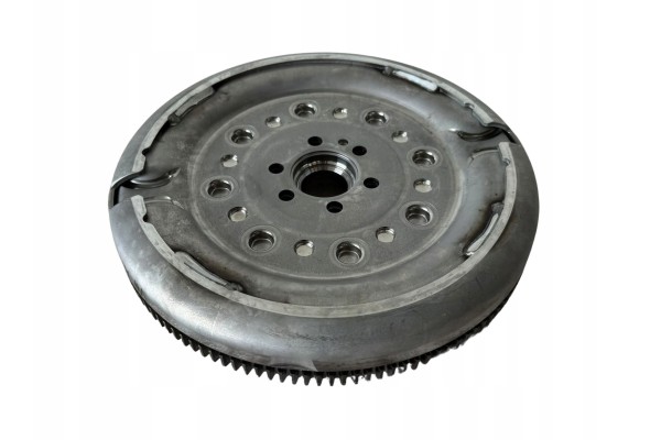 Flywheel 1 6 TDI Audi A1 Polo 03L105266CF Catalog number of the part 03L105266CF 03L 105 266 CF glp