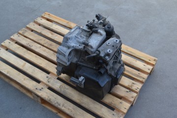AUTOMATIC TRANSMISSION VW SKODA 2 0 TDI DSG 4X4 NMC F V Part manufacturer Volkswagen OE