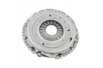 Clutch Astra J 2 0 CDTI Zafira C Set Complete Sachs 3000 970 054 Car type cargo vans passenger cars