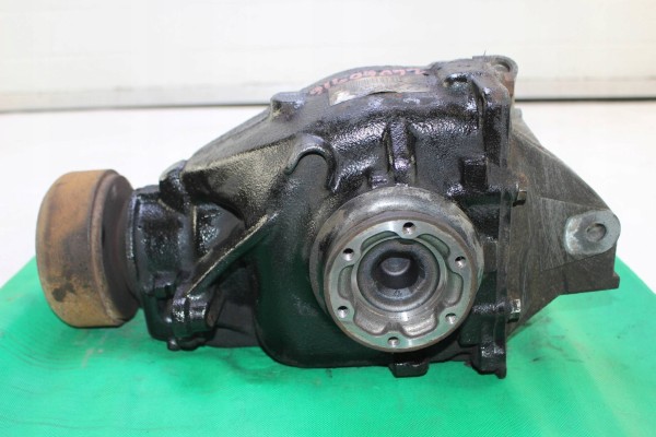 REAR DIFFERENTIAL BMW X3 E83 3 73 7575381 Catalog number of the part 7575381