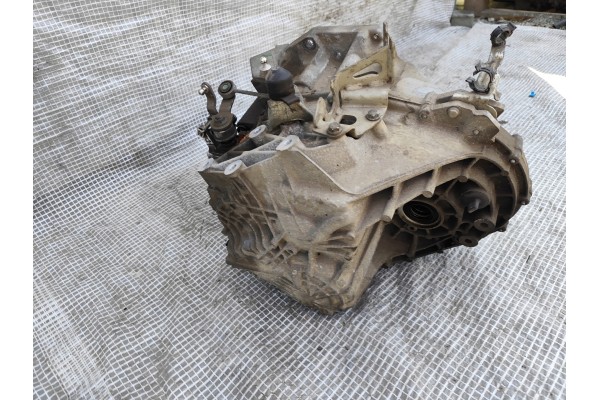 JEEP COMPASS II 1 4 MTA 17 MANUAL GEARBOX MANUAL C635 5 35 44 Catalog number of the part JEEP COMPASS II 1 4 MTA 17 SKRZYNIA BIE