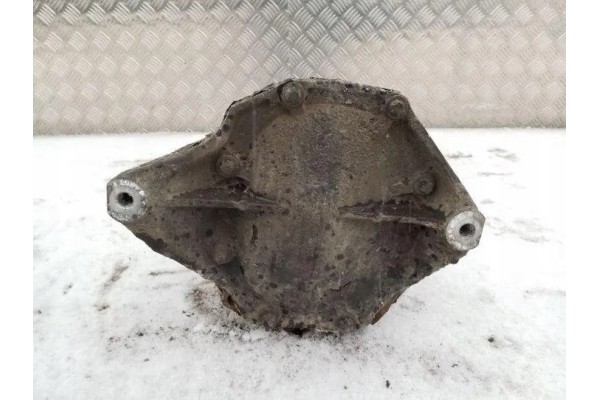 Rear reducer MERCEDES BENZ E W212 A2033510705 2 2L diesel 150kW 2010 Car type passenger cars