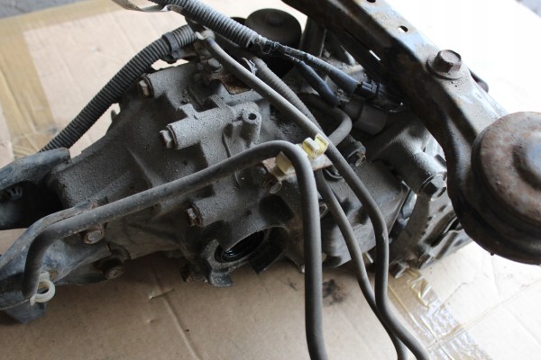HONDA CR V IV 2 2 DIESEL DIFFERENTIAL REAR DIFFERENTIAL R7L BRIDGE Part manufacturer Honda OE