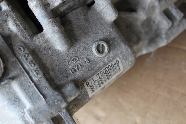 HONDA CR V IV 2 2 DIESEL DIFFERENTIAL REAR DIFFERENTIAL R7L BRIDGE Car type 4x4 SUV passenger cars