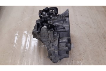 VOLVO V60 II 2 0 D4 GEARBOX GU1R 7002 BEE 1285453 Engine type diesel
