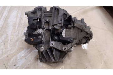 VOLVO V60 II 2 0 D4 GEARBOX GU1R 7002 BEE 1285453 Transmission type manual