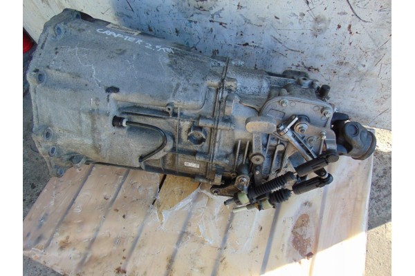 GEARBOX VW CRAFTER 2 5 TDI A9062610501 9062604300 Car type cargo vans passenger cars
