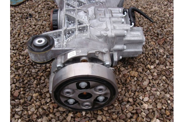 BRIDGE REAR AUDI Q3 83A 0CQ525010AL 5WA907554R 2025r 2 0 TDI AUTOMATIC Installation side rear