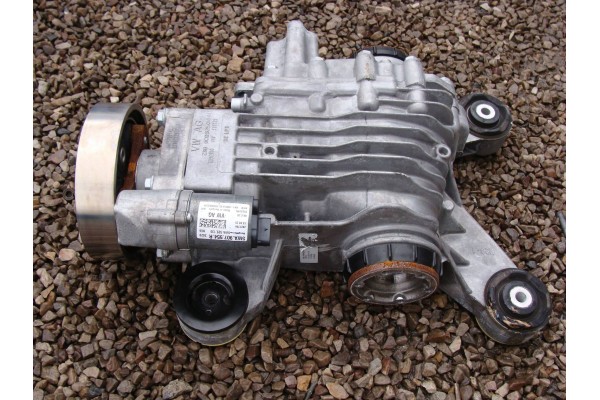 Puente trasero Audi Q3 83A 0CQ525010AL 5WA907554R 2025 2.0 TDI Automá