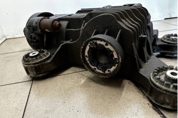 Rear reducer SKODA YETI 5L ALSI9CU3 2 0L diesel 103kW 2011 Catalog number of the part ALSI9CU3