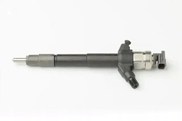 DCRI105760 DENSO INJECTOR MITSUBISHI PAJERO