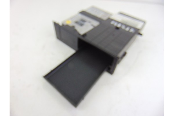 8T0035785A SISTEMA AUDIO / RADIO CD AUDI A4 BERLINA (8K2) Básico 2008 8T0035785A 154843 AUDI - 2