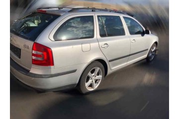 SKODA OCTAVIA COMBI (1Z5) Elegance