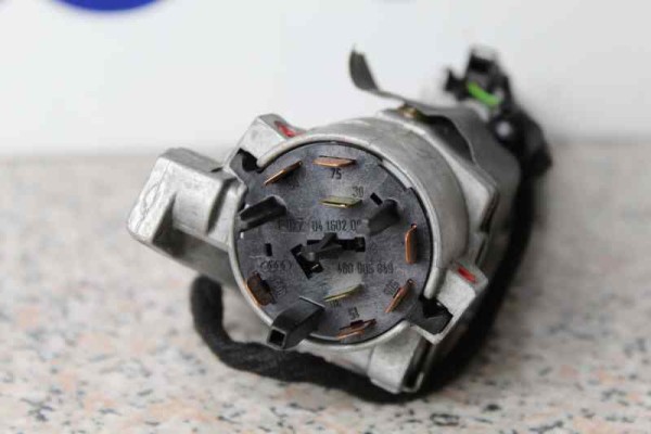 4B0905851 ANTIRROBO / LLAVE CONTACTO AUDI A4 AVANT (8E) 2.0 TDI (DPF) (125kW) 2008 4B0905851 160256 AUDI - 2