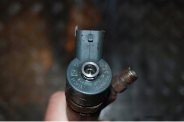 BOSCH 0 445 110 273 Injection nozzle EAN GTIN 4047023152299