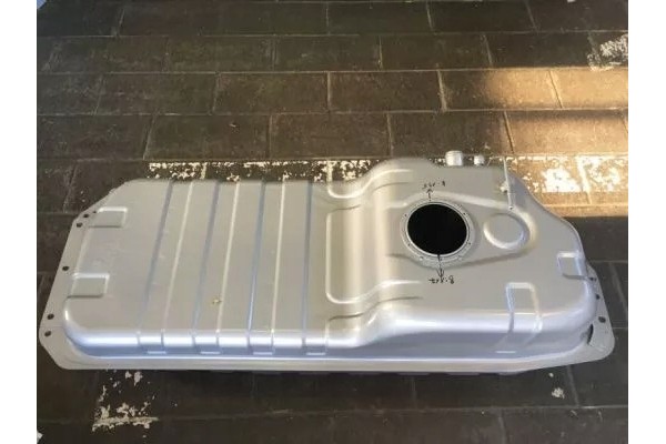 FUEL TANK KIA SORENTO I 2 5D 3 3 0 Car type passenger cars
