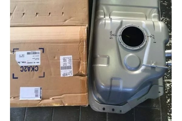 FUEL TANK KIA SORENTO I 2 5D 3 3 0 Catalog number of the original HYUNDAI 31110 3E700 KIA 31110 3E230 KIA 31110 3E700