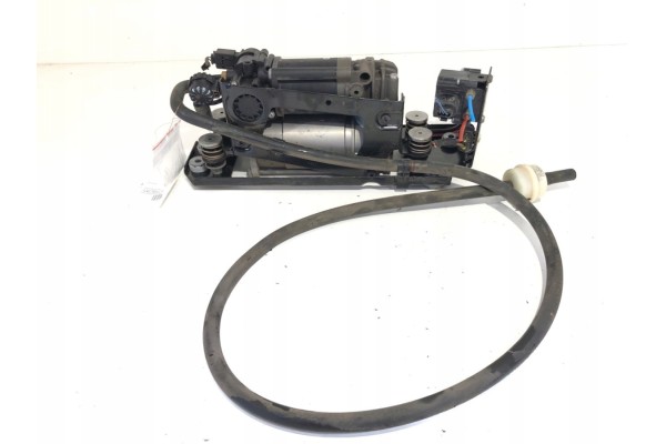 SUSPENSION COMPRESSOR BMW 5 Touring F11 09 17 520d 135kW 6794465