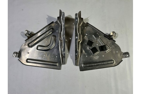 Cubierta inferior del tanque de combustible derecha e izquierda Chevro