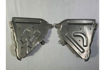 Cubierta inferior del tanque de combustible derecha e izquierda Chevro