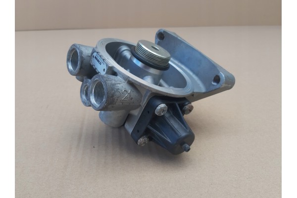 MAN VALVE DRYER BASE WABCO 4324107350 Car type trucks