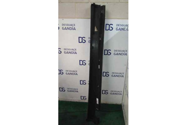 FALDON LATERAL MERCEDES-BENZ CLASE ML (BM 164)