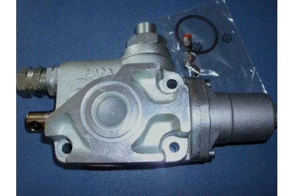 HYDRAULIC DISTRIBUTOR 200L TIPPING